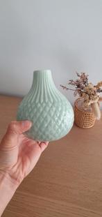 Mintgroene vaas voor droogbloemen, Huis en Inrichting, Ophalen of Verzenden, Gebruikt, Groen, Minder dan 50 cm