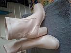 Korte beige laarzen.maat 38, Kleding | Dames, Ophalen of Verzenden, Nieuw, Beige