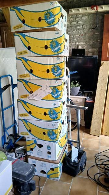 15 Vlooienmarkt voor transport van bananenkoffers beschikbaar voor biedingen