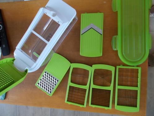 fruit-of slaschaal & tapasbord & 2 Fruit - en groenteraspen, Huis en Inrichting, Woonaccessoires | Dienbladen, Ophalen of Verzenden