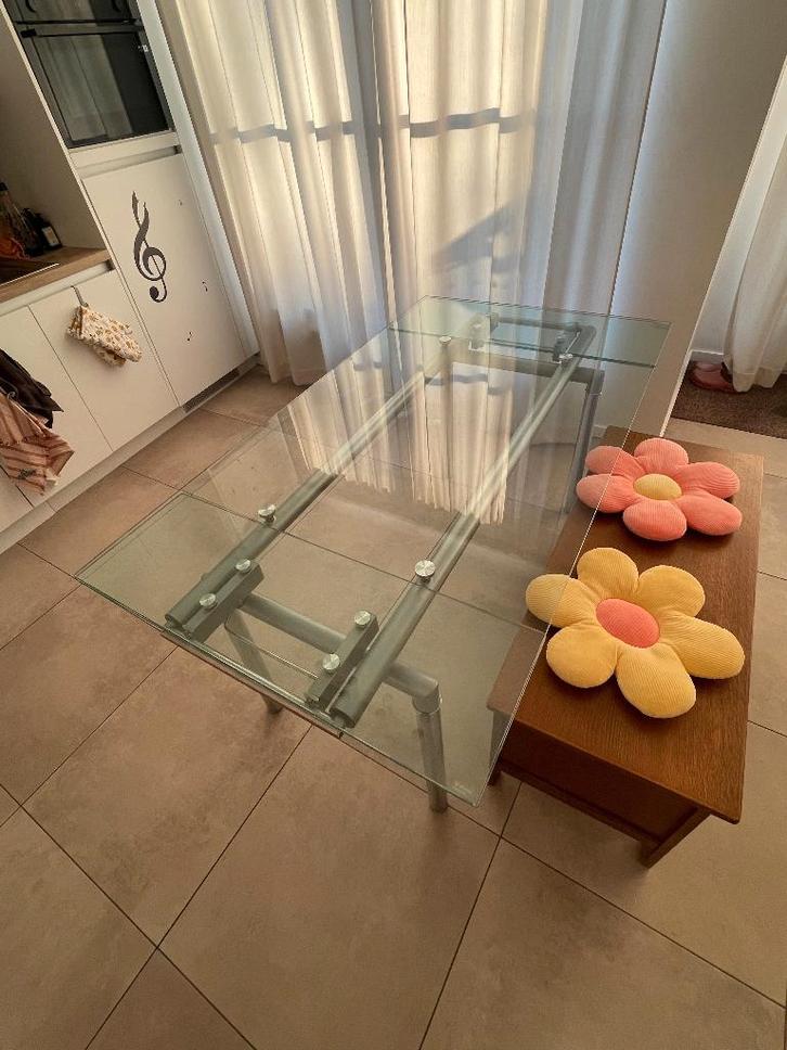 Glazen uitschuifbare tafel, Huis en Inrichting, Tafels | Eettafels, Zo goed als nieuw, 50 tot 100 cm, 150 tot 200 cm, Vijf personen of meer