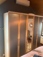 Kleerkast, Huis en Inrichting, Kasten | Kleerkasten, Ophalen, 200 cm of meer, Met hangruimte, Zo goed als nieuw