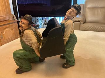 Laurel en hardy beschikbaar voor biedingen