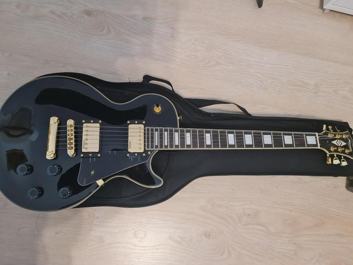 Elektrische guitar + Vesterker, Muziek en Instrumenten, Instrumenten | Onderdelen, Zo goed als nieuw, Elektrische gitaar, Ophalen