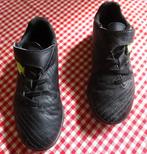 Chaussures de foot enfant, pointure 29,, Ophalen, Zo goed als nieuw, Schoenen