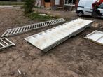 Stalen trap met mezaninne en balustrade, Ophalen, Trap