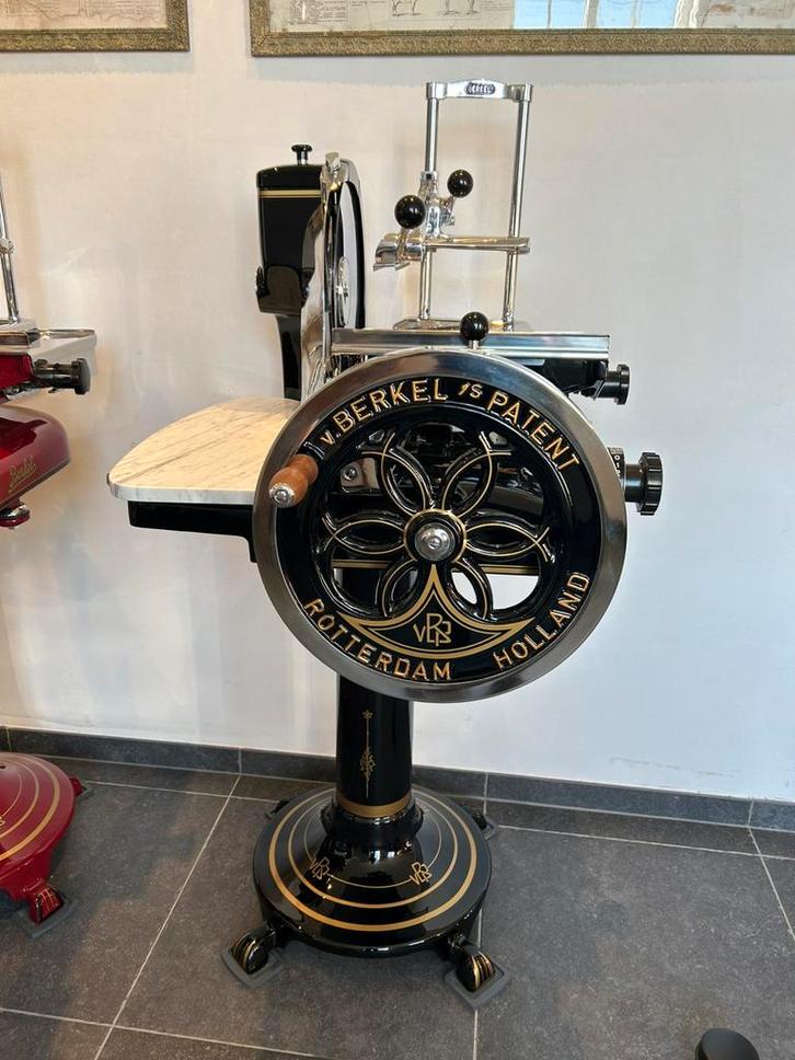 Prachtige oude snijmachine berkel gerestaureerd zwart goud, Antiek en Kunst, Antiek | Keukengerei, Ophalen