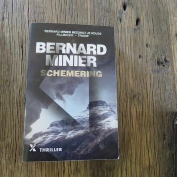 Schemering Bernard Minier beschikbaar voor biedingen