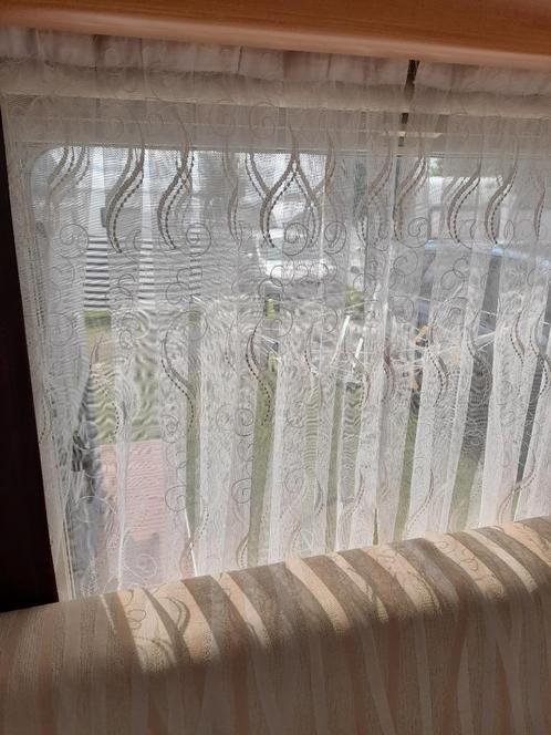 nooit gebruikte mattenset en gordijnen Fendt 700, Caravans en Kamperen, Caravanaccessoires, Zo goed als nieuw, Ophalen of Verzenden