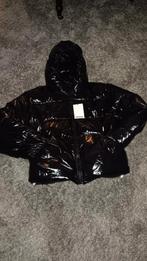 Bershka puffer jas, Ophalen, Maat 48/50 (M), Zwart, Zo goed als nieuw