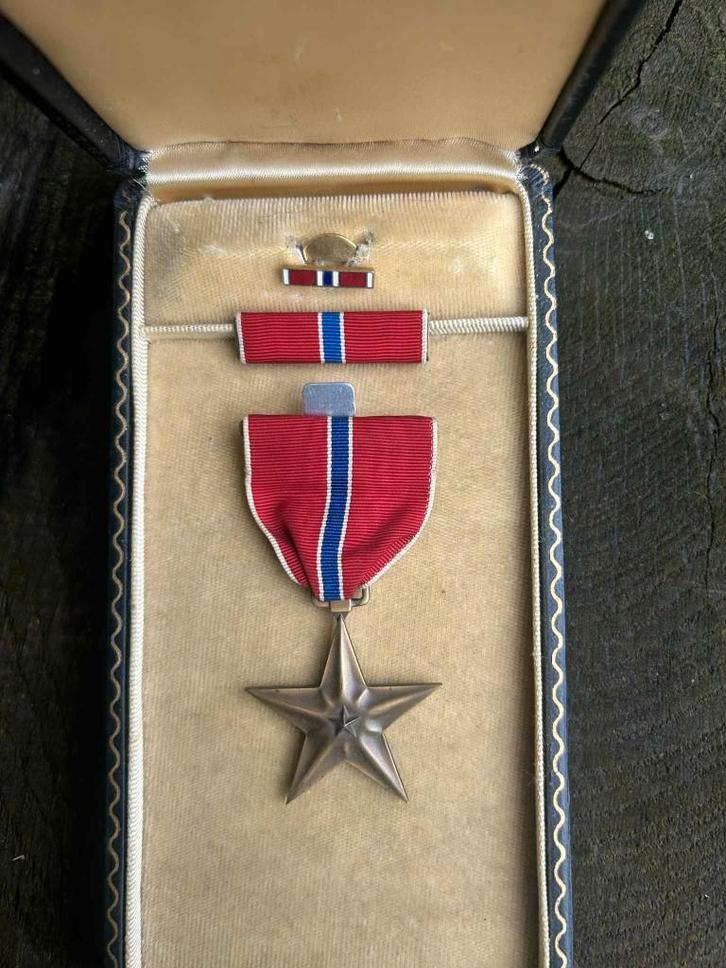 médaille us bronze star ww2, Collections, Objets militaires | Seconde Guerre mondiale, Autres, Enlèvement ou Envoi
