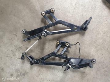 Voetsteun voetsteps brackets pendalen Monster 600 620 900 S4 beschikbaar voor biedingen