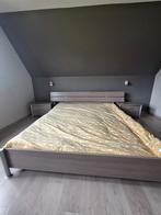 Lit double, Enlèvement