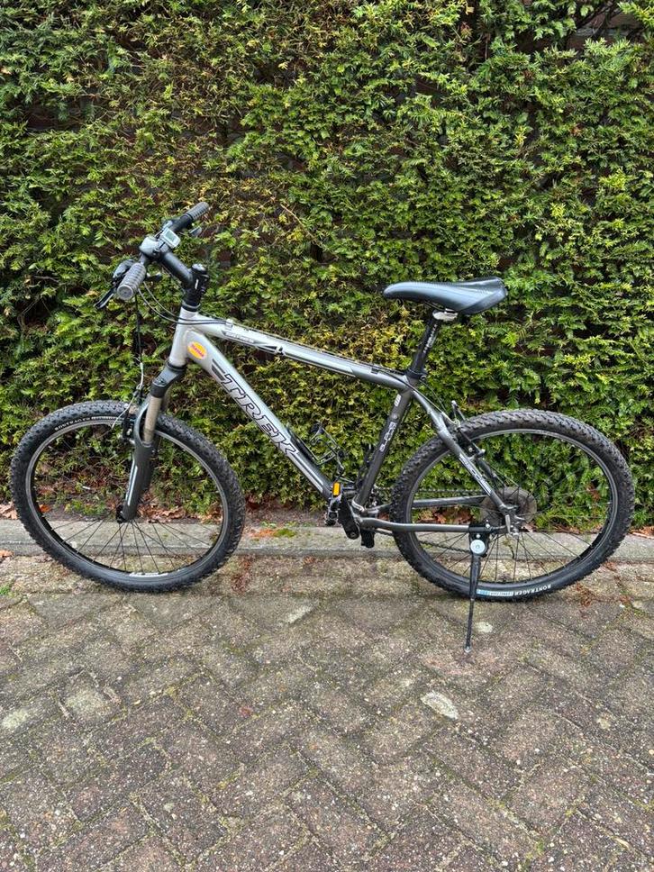 Mountainbike Trek 26 inch, Fietsen en Brommers, Fietsen | Mountainbikes en ATB, Zo goed als nieuw, Trek, 49 tot 53 cm, Ophalen