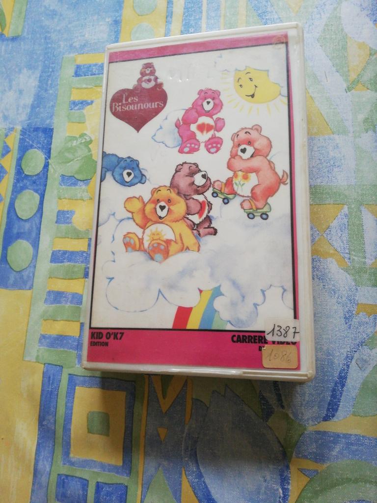 VHS  Les Bisounours., Ophalen of Verzenden, Zo goed als nieuw