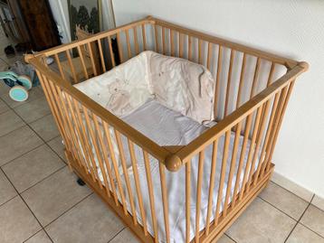 Parc bébé en bois, Enlèvement, Utilisé