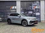 Volkswagen Tiguan 1.5 eTSI R-Line BOMVOL|MEMORY|HEADUP|PANO, Auto's, Stof, 110 kW, 4 cilinders, Bedrijf