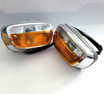 Complete lampen Stads Knipper Units, Peugeot 404 Verlichting beschikbaar voor biedingen