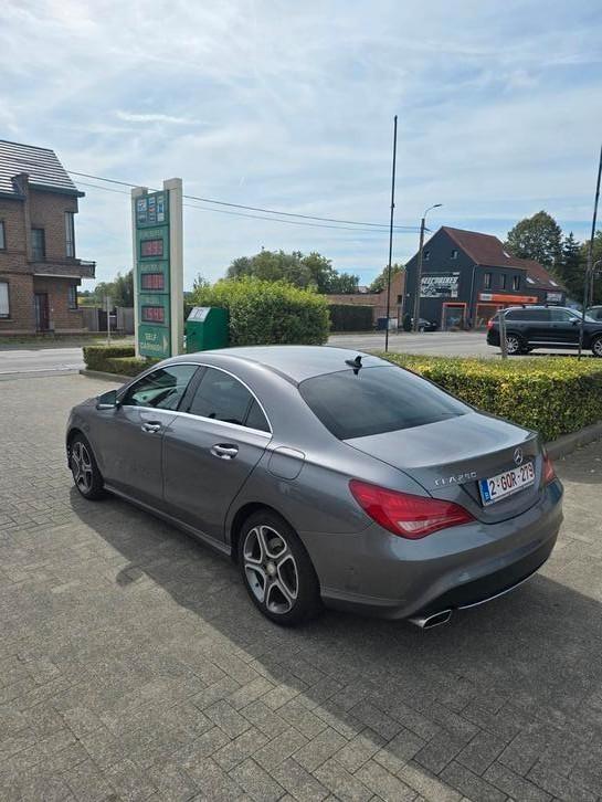 Mercedes Cla 250 benzine Euro6 auto, Auto's, Mercedes-Benz, Particulier, CLA, Achteruitrijcamera, Bluetooth, Parkeercamera, USB
