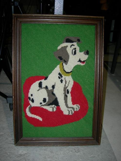 KADER : Kruisjessteek: Hondje Dalmatier (oud), Huis en Inrichting, Woonaccessoires | Schilderijen, Tekeningen en Foto's, Gebruikt