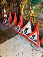 verkeersborden - kegels - waterslangen, Ophalen