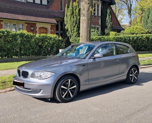 Bmw 116i, 2009, 160 000km, handgeschakeld, carplay, camera, Auto's, BMW, Particulier, 1 Reeks, ABS, Achteruitrijcamera, Airbags