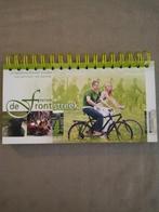 Carl Ooghe - Fietsen in de frontstreek, Boeken, Carl Ooghe, Ophalen of Verzenden, Zo goed als nieuw