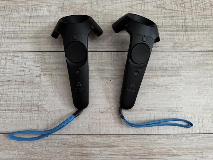 HTC Vive Controllers (manettes VR), Games en Spelcomputers, Virtual Reality, Zo goed als nieuw, Ophalen
