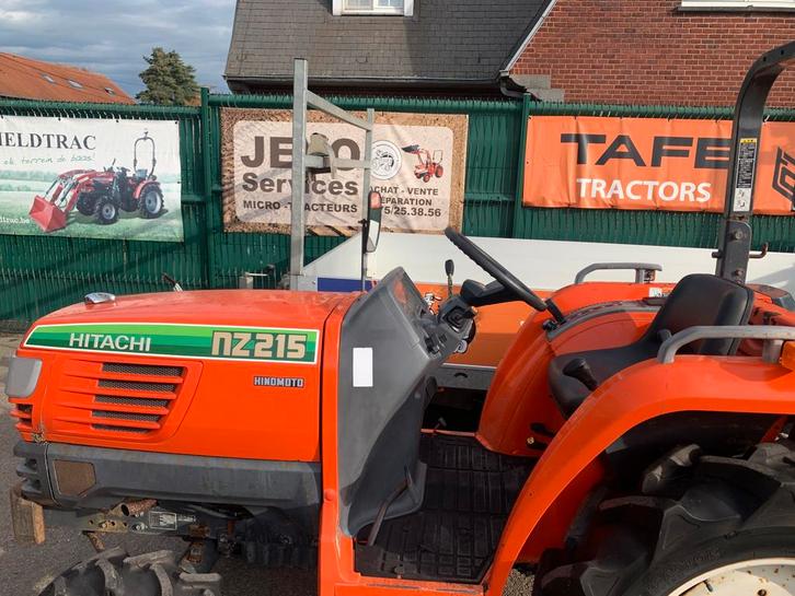 Micro tracteur 25ch 4x4 + direction assistée, Zakelijke goederen, Landbouw | Tractoren, Ophalen