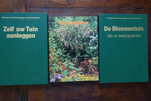 3 boeken aanleggen tuin vaste planten bloementuin samen 6 €, Tuin en Terras, Planten | Tuinplanten, Ophalen of Verzenden