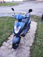 Kymco Agilty 50, Fietsen en Brommers, Ophalen, 49 cc, Klasse B (45 km/u), Zo goed als nieuw