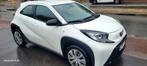 TOYOTA AYGO 2024+19000KM+VOLLEDIGE OPTIE BIJ 12999EU, Auto's, Toyota, Euro 6, Bedrijf, Handgeschakeld, Radio
