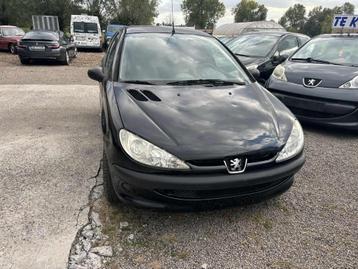 Te koop Peugeot 206  beschikbaar voor biedingen
