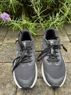 Zwarte sportschoenen Nike, maat 38, Vêtements | Femmes, Chaussures, Enlèvement ou Envoi, Porté, Noir, Chaussures de sports