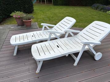 Tuin lounge stoelen beschikbaar voor biedingen
