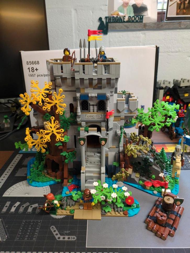Castle in the forest, Kinderen en Baby's, Speelgoed | Bouwstenen, Zo goed als nieuw, Ophalen of Verzenden