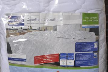 Vierseizoenendekbed beschikbaar voor biedingen