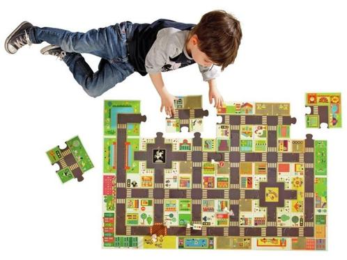 BXL DJECO Puzzle géant - La ville, en tres bon etat !, Kinderen en Baby's, Speelgoed | Racebanen, Zo goed als nieuw, Racebaan