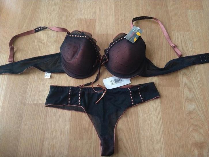 Nieuw lingerie setje, Vêtements | Femmes, Sous-vêtements & Lingerie, Ensemble, Envoi