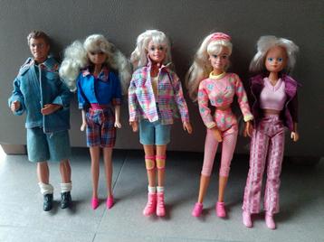 Barbie poppen met accessoires. 