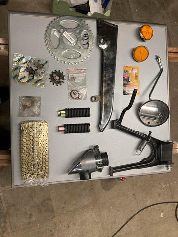 Onderdelen voor Dax modellen beschikbaar voor biedingen