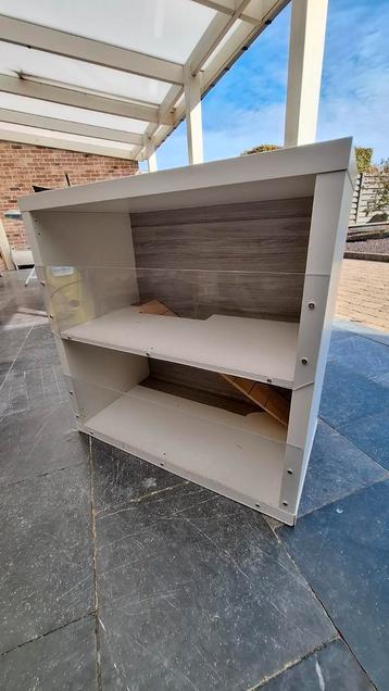 Cavia flat uit kallax kast met plexiglas 76b/76h/41diep beschikbaar voor biedingen
