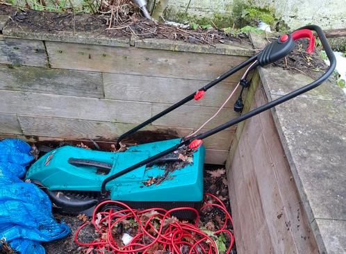 Lot tondeuse, câble, debroussailleuse,outils de jardin, Tuin en Terras, Hand-tuingereedschap, Gebruikt, Spade, Ophalen of Verzenden