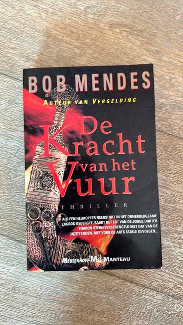 De kracht van het vuur beschikbaar voor biedingen