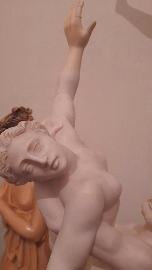 Schitterend beeld uit de Griekse mythologie van een naakte v, Antiek en Kunst, Kunst | Beelden en Houtsnijwerken, Ophalen of Verzenden