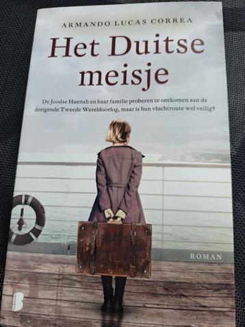 Boek over WO II voor liefhebber (NL+31) beschikbaar voor biedingen