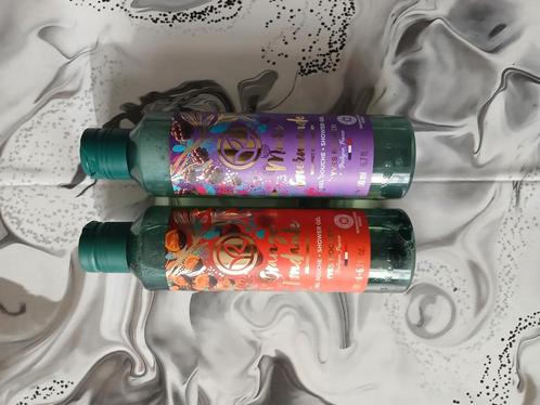 Gel Douche Noix de Macadamia Fondante et mûre gourmande, Handtassen en Accessoires, Uiterlijk | Haarverzorging, Nieuw, Gel, Wax, Haarlak of Mousse