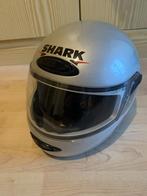 casque moto Shark, Motos, Vêtements | Casques de moto, Shark