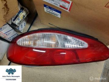 Achterlicht links Hyundai Coupé ('96-'08) 92401-27020 beschikbaar voor biedingen