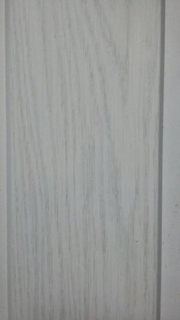 Uitverkoop pvc planchetten 10 € per m² beschikbaar voor biedingen